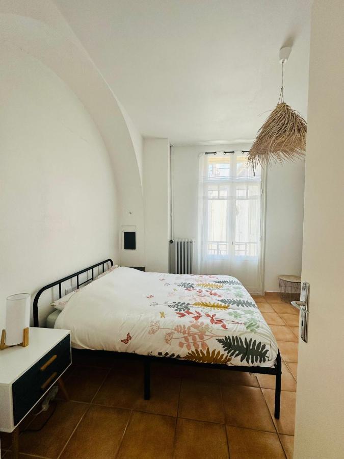 Appartement Lumineux Et Spacieux 2 Chambres Avec Parking Gratuit Dans La Rue Περπινιάν Εξωτερικό φωτογραφία