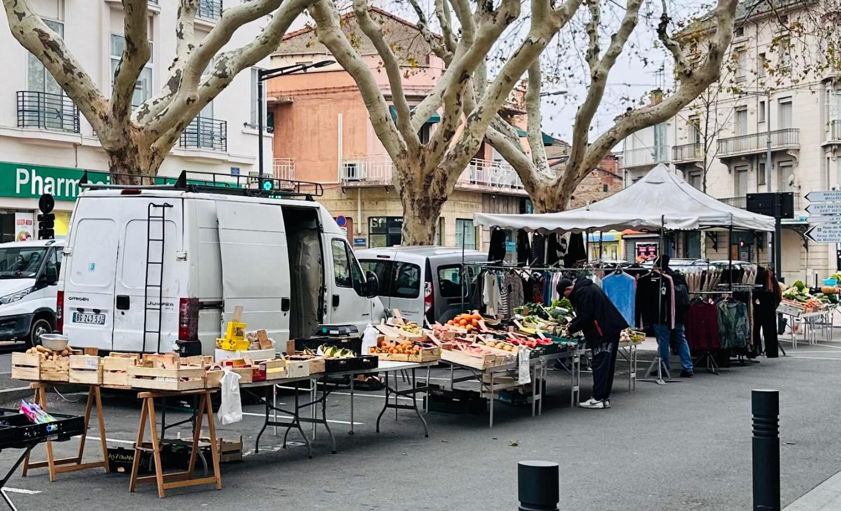 Appartement Lumineux Et Spacieux 2 Chambres Avec Parking Gratuit Dans La Rue Περπινιάν Εξωτερικό φωτογραφία